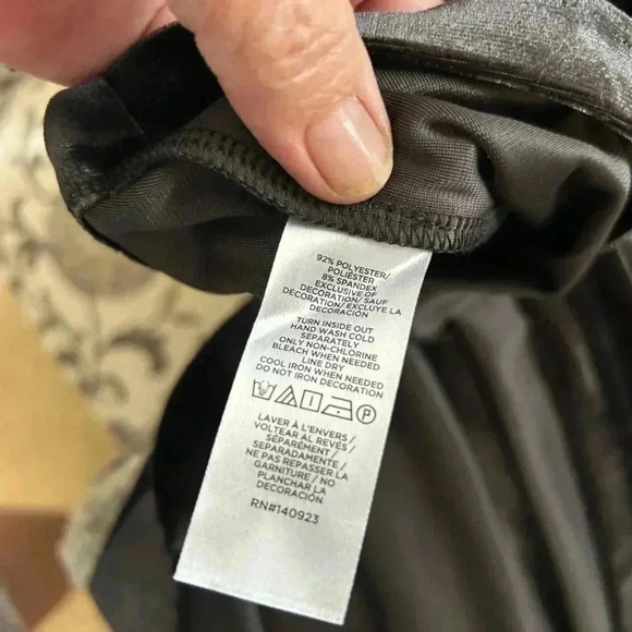 NWT Loft Velvet Look Embellished Top - Picture 9 of 9